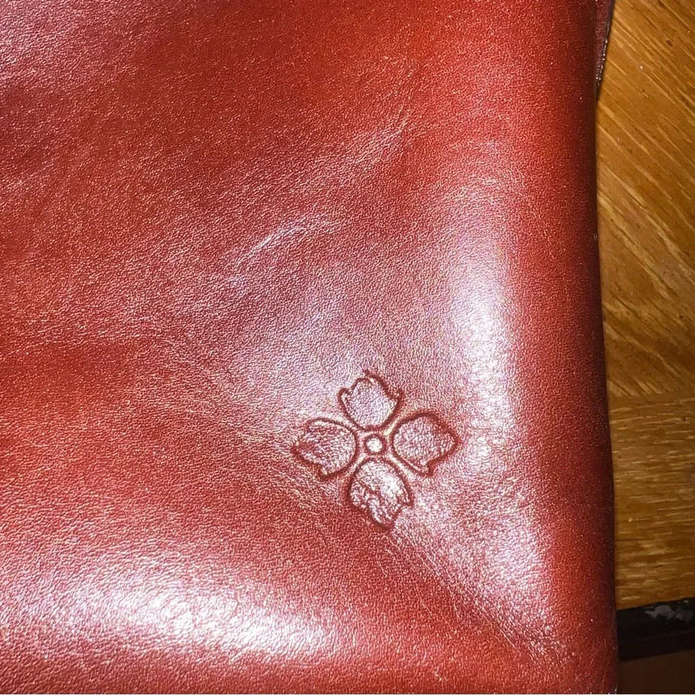 Patricia Nash Marion Metallic Cognac Brown Leather Heart Shaped Shoulder Tote - Picture 3 of 16